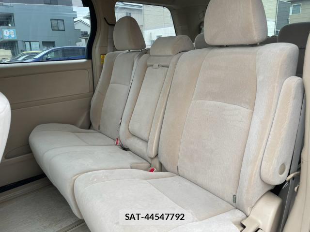 Toyota VELLFIRE 2013-03 8872686-4