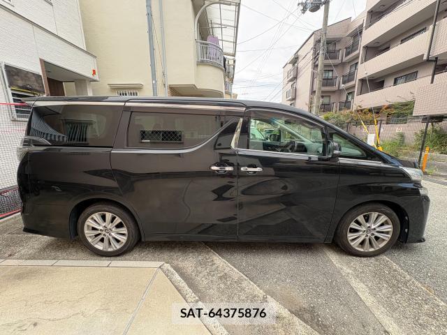 Toyota VELLFIRE 2016-06 8873010-3