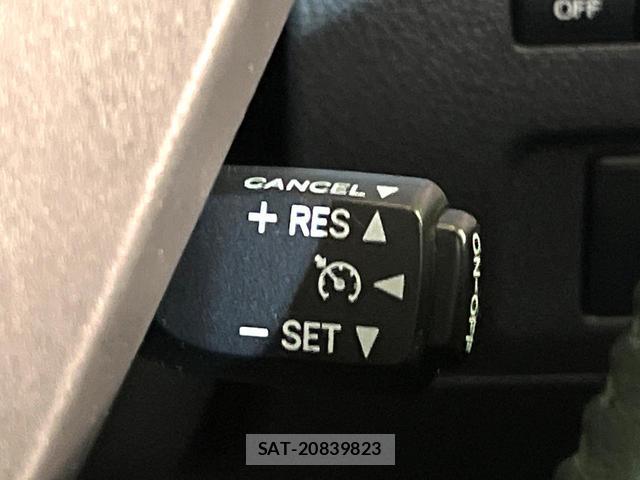 Toyota VELLFIRE 2009-04 8873028-5