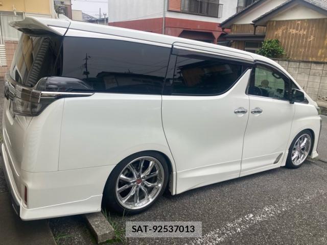 Toyota VELLFIRE 2019-10 8873310-12