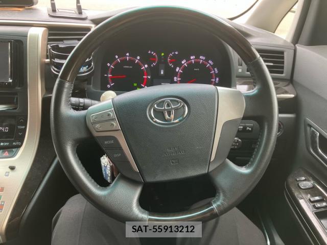 Toyota VELLFIRE 2013-08 8873391-10