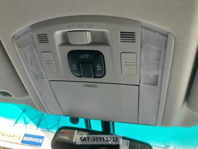 Toyota VELLFIRE 2013-08 8873391-18