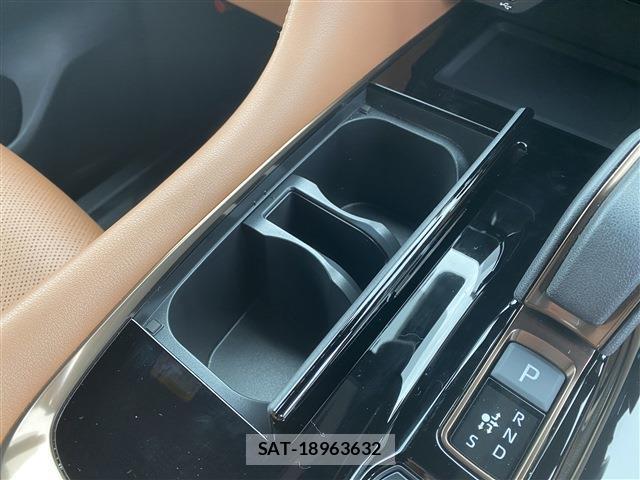 Toyota VELLFIRE 2025-07 8873810-8