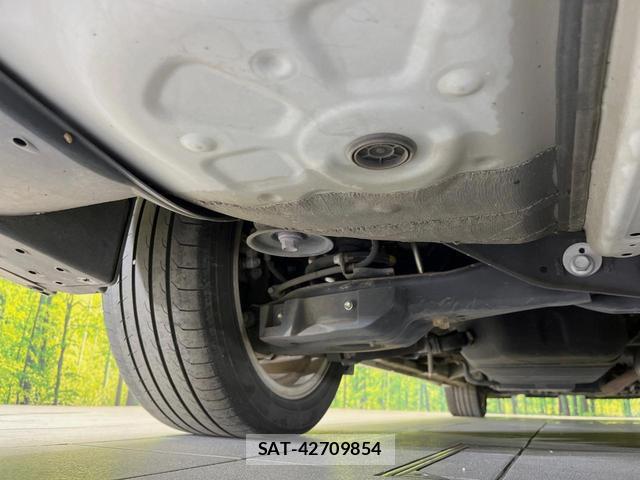 Toyota VELLFIRE 2019-04 8874829-19