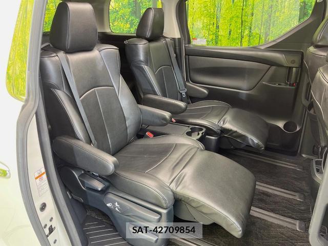 Toyota VELLFIRE 2019-04 8874829-8