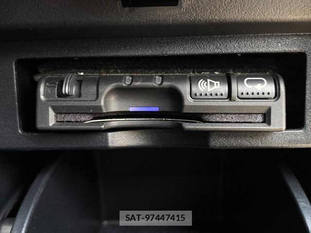 Toyota VELLFIRE 2016-05 8875469-13