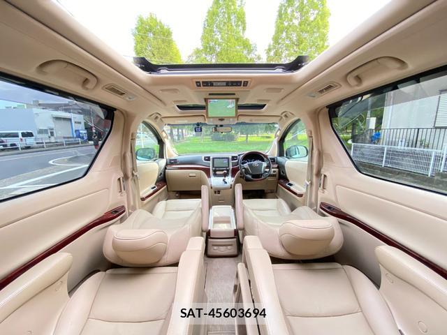 Toyota VELLFIRE 2008-11 8875474-2