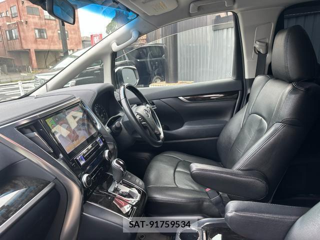 Toyota VELLFIRE 2016-03 8875756-17