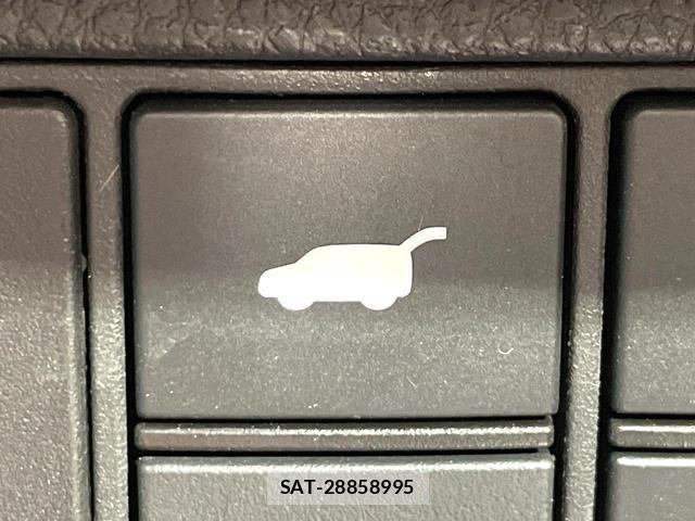 Honda VEZEL 2021-11 8872664-6