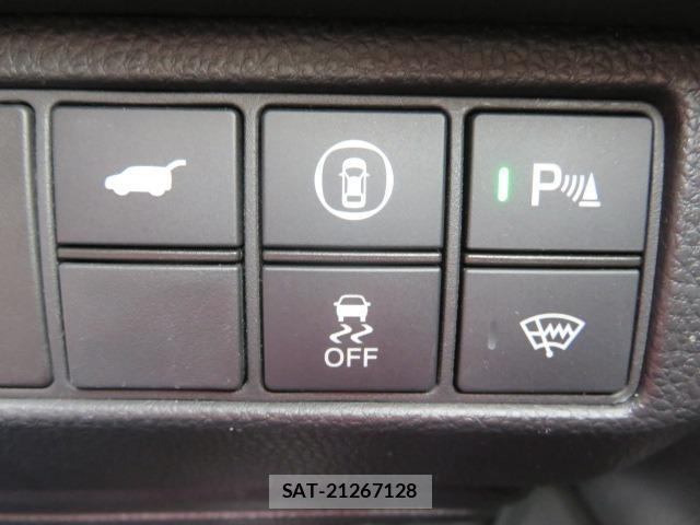 Honda VEZEL 2021-06 8872786-13
