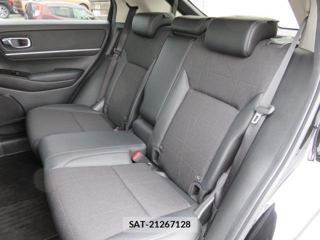 Honda VEZEL 2021-06 8872786-3