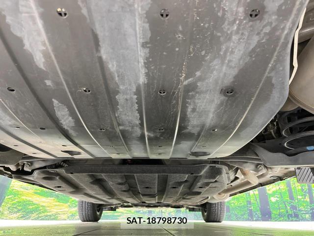 Honda VEZEL 2015-09 8873618-18