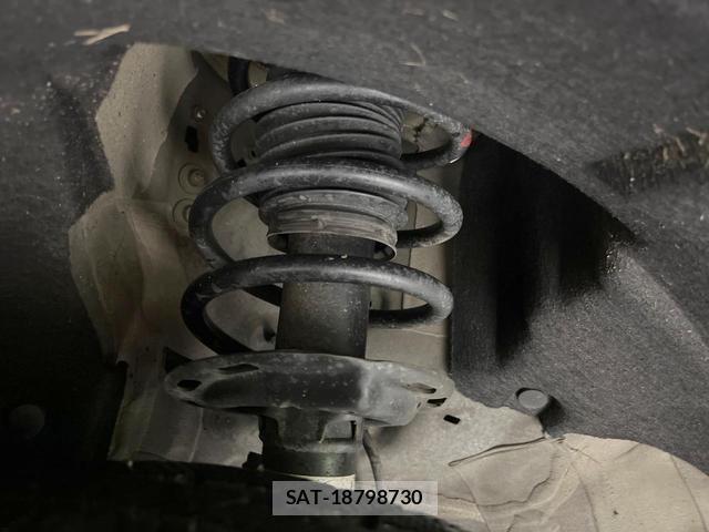 Honda VEZEL 2015-09 8873618-19