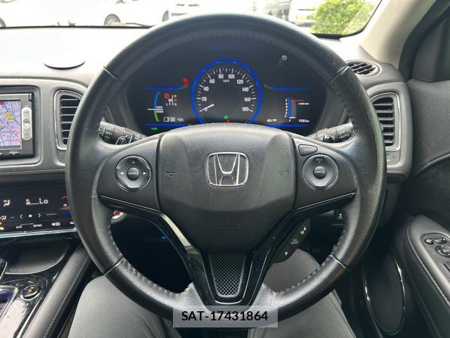 Honda VEZEL 2015-03 8874054-11