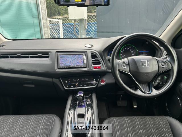 Honda VEZEL 2015-03 8874054-3