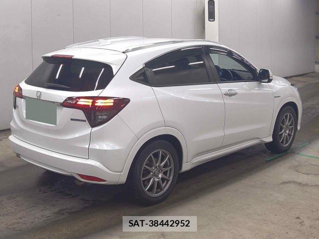 Honda VEZEL 2019-08 8874235-4