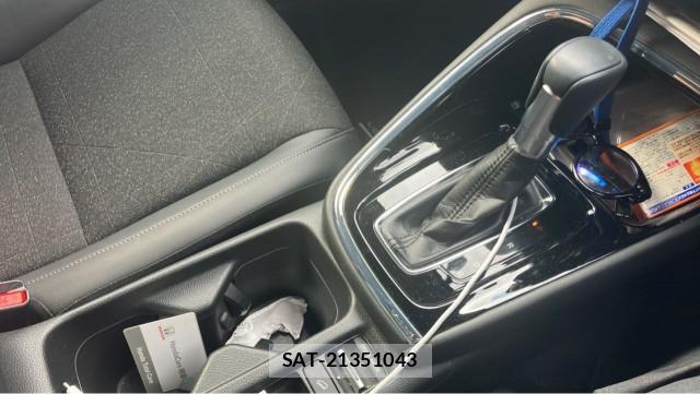 Honda VEZEL 2022-02 8874459-14