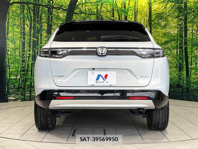Honda VEZEL 2023-04 8874631-14