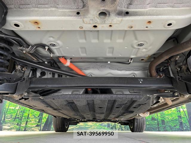 Honda VEZEL 2023-04 8874631-18