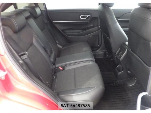 Honda VEZEL 2021-06 8875420-4