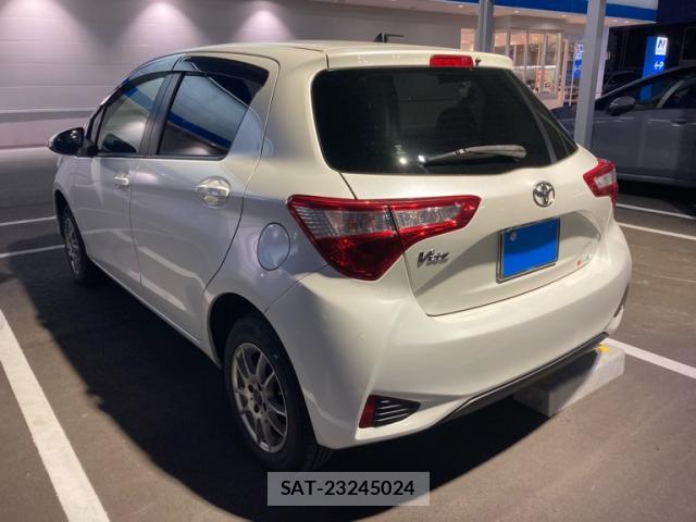 Toyota VITZ 2017-03 8873351-1
