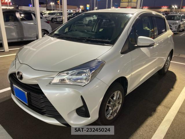 Toyota VITZ 2017-03 8873351-13