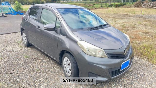 Toyota VITZ 2013-03 8873455-0