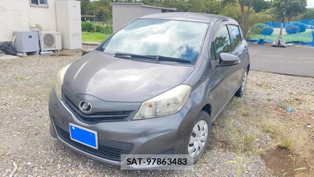 Toyota VITZ 2013-03 8873455-1