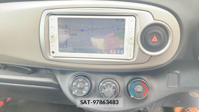 Toyota VITZ 2013-03 8873455-14