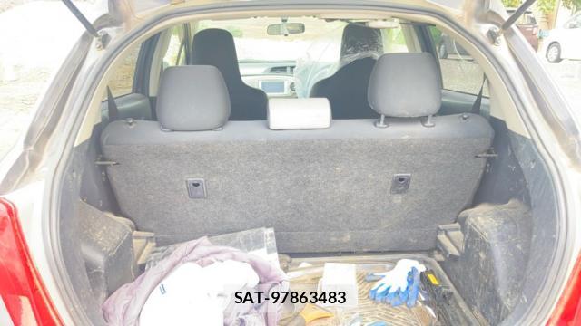 Toyota VITZ 2013-03 8873455-3