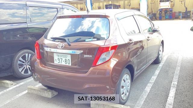 Toyota VITZ 2014-02 8874358-1