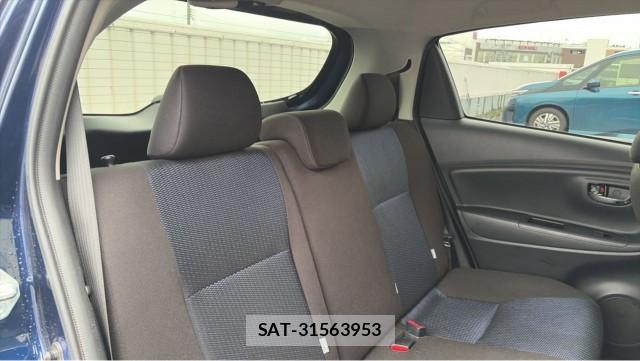 Toyota VITZ 2018-11 8874425-6