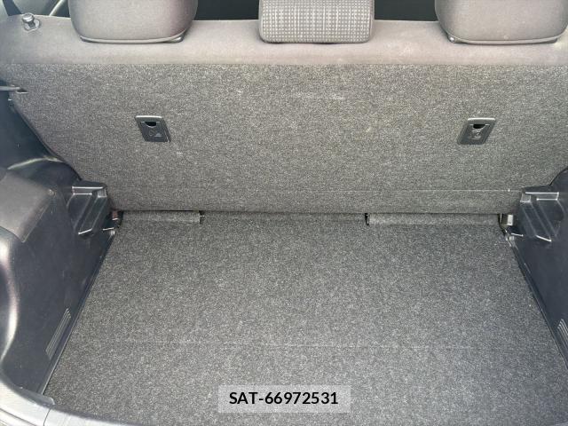 Toyota VITZ 2017-10 8875544-18