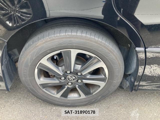 Toyota VOXY 2019-09 8872748-3