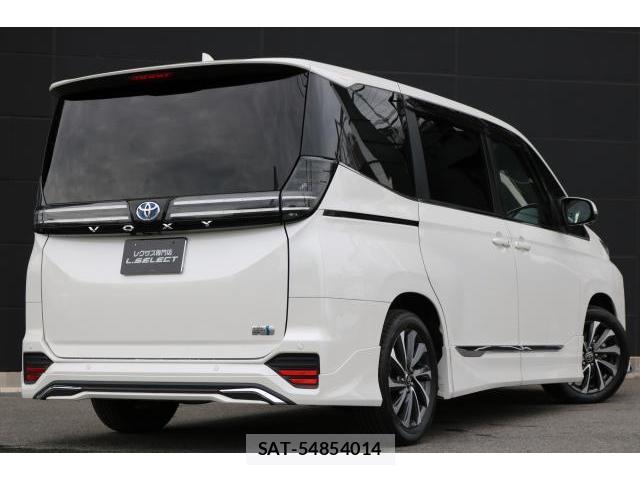 Toyota VOXY 2022-09 8872781-1
