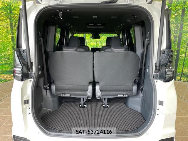 Toyota VOXY 2024-04 8872839-11