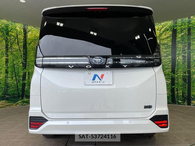 Toyota VOXY 2024-04 8872839-15