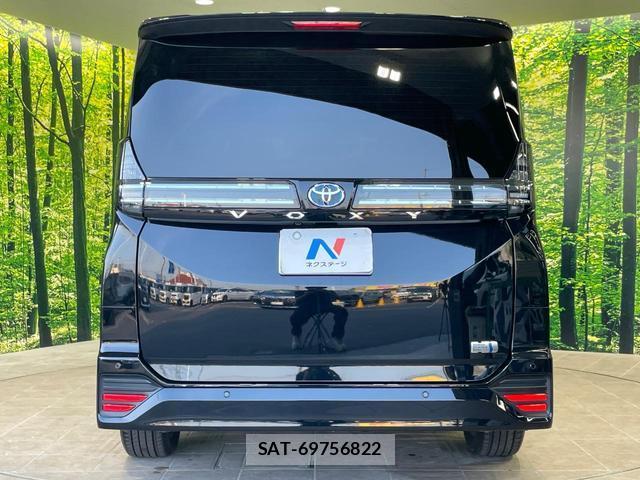 Toyota VOXY 2024-01 8872841-15