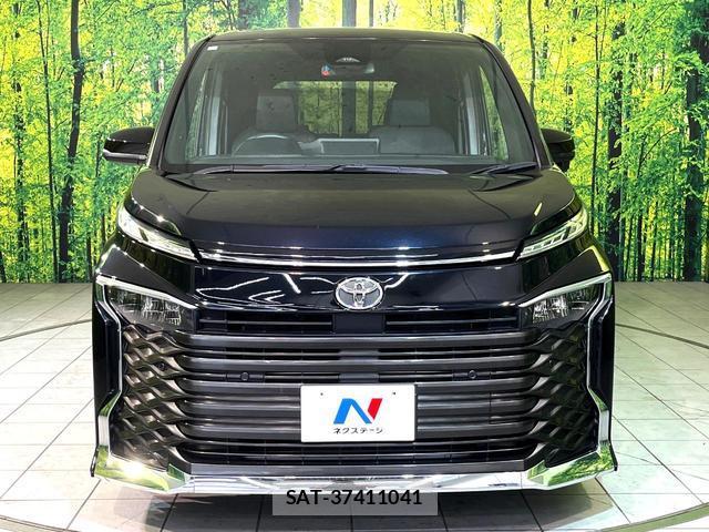 Toyota VOXY 2023-07 8873018-14