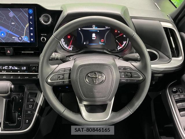 Toyota VOXY 2023-08 8873034-10