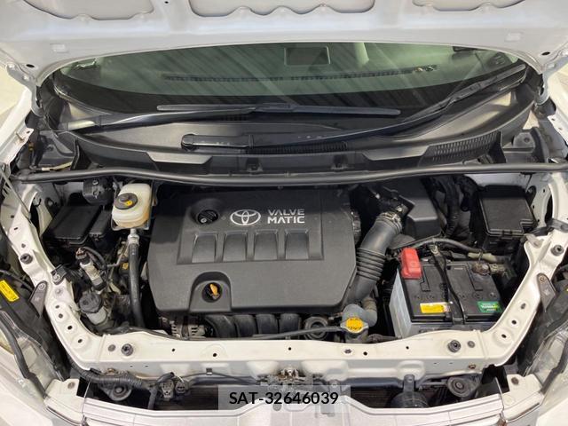 Toyota VOXY 2009-09 8873069-17