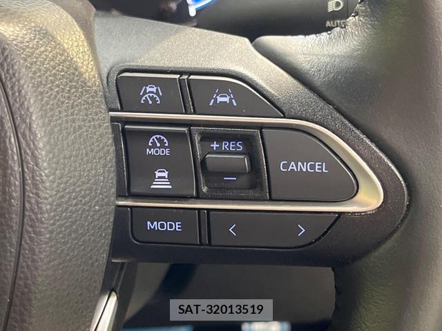 Toyota VOXY 2024-01 8873355-5