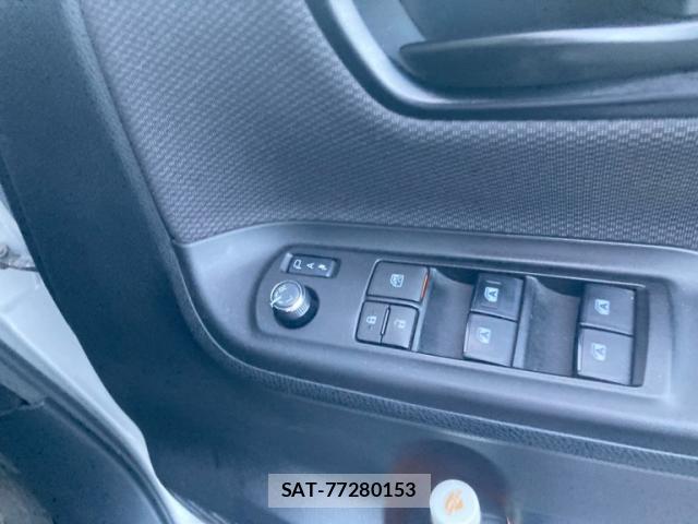 Toyota VOXY 2019-02 8873404-18