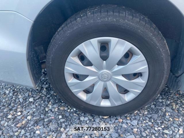 Toyota VOXY 2019-02 8873404-4