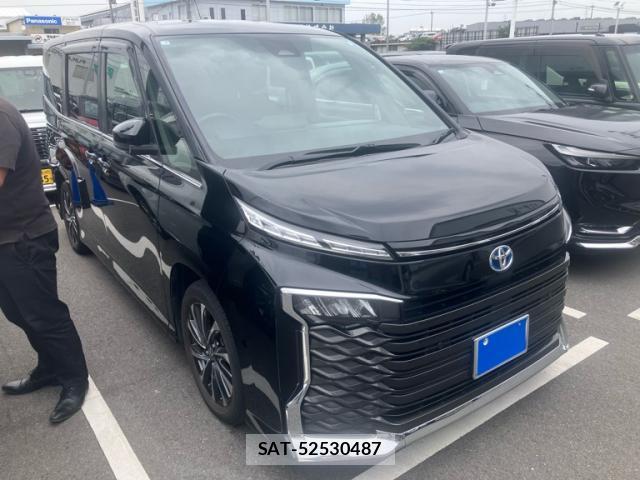 Toyota VOXY 2023-07 8873426-0