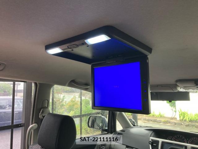 Toyota VOXY 2006-11 8873452-9