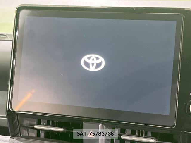 Toyota VOXY 2023-02 8873605-2