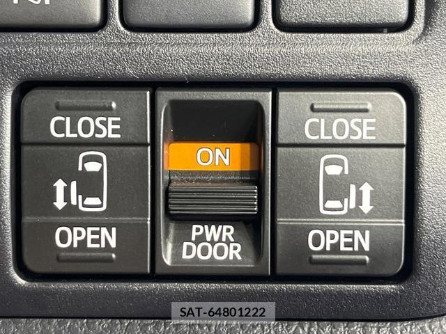 Toyota VOXY 2020-04 8873678-6