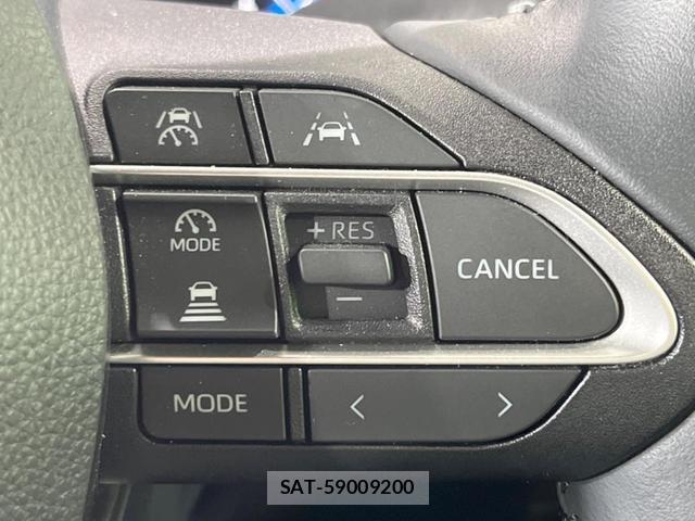 Toyota VOXY 2024-06 8873689-6