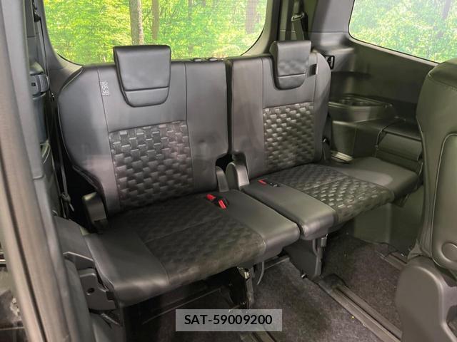 Toyota VOXY 2024-06 8873689-9